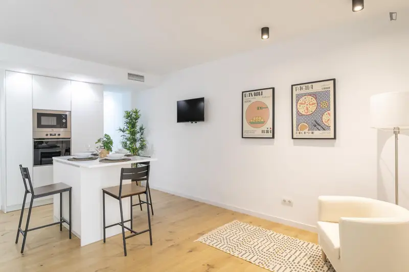 Coliving Alicante: Habitaciones Amuebladas con Facturas Incluidas