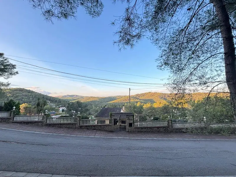Parcela en Venta Olivella Barcelona 1417m2 Vistas Despejadas