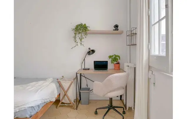 Apartamento 8 Dormitorios Barcelona Centro