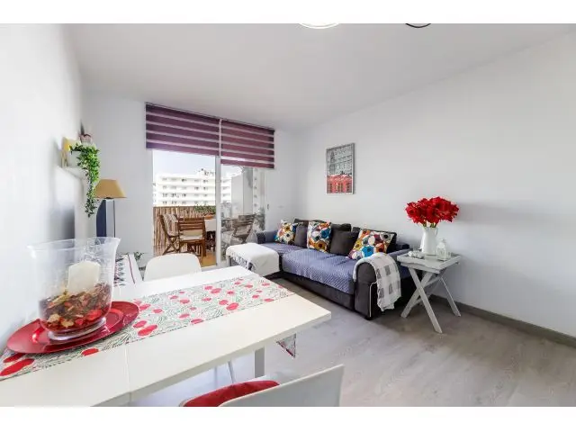 Apartamento Arenal Llucmajor con Terraza y Vistas al Mar