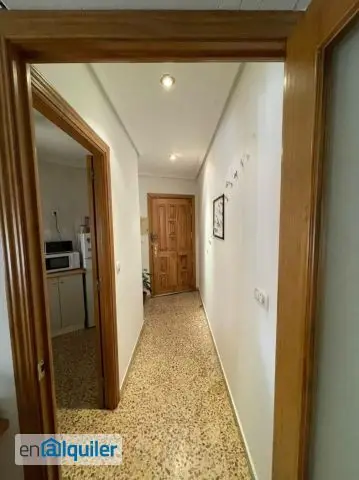 Alquiler Piso Centro Ciudad 2 habitaciones 1 Baño Aire Acondicionado