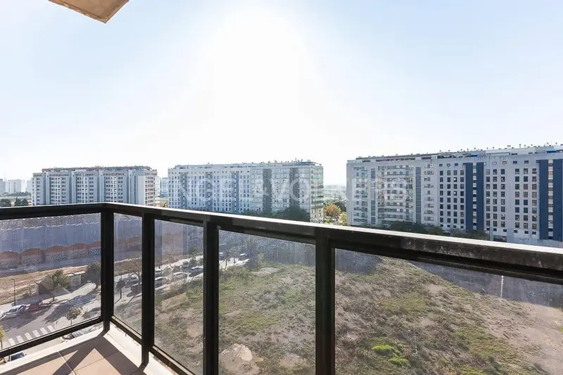 Apartamento en Alquiler Valencia Ciudad 3 Dormitorios 2 Baños Reformado