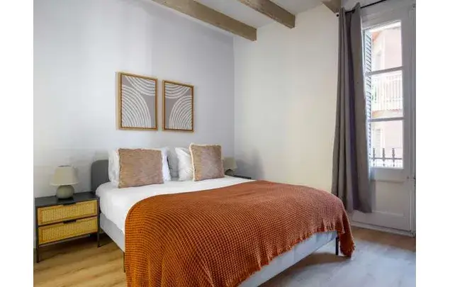 Alquiler Piso 3 Dormitorios 74m² Barcelona