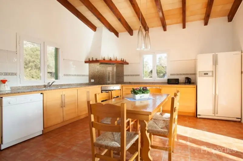 Finca Rustica en Venta Pollensa Mallorca 5 Dormitorios 18000m2