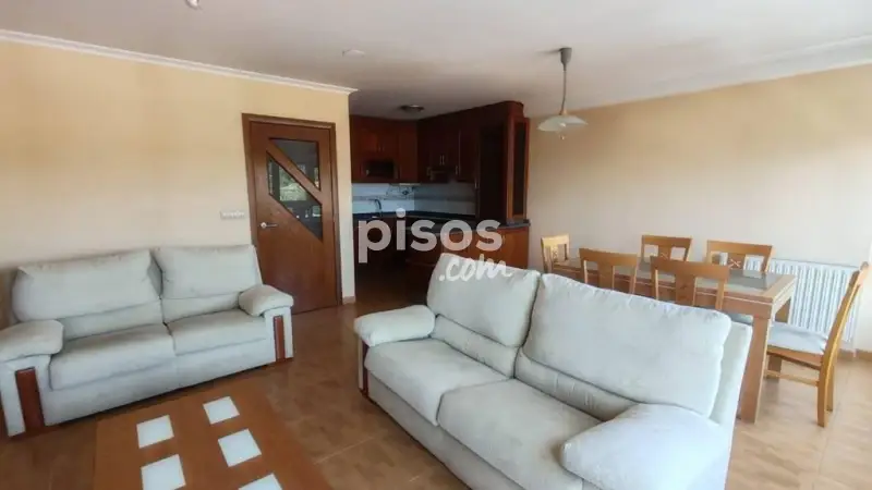 Dúplex en Boiro 2 habitaciones garaje trastero céntrico