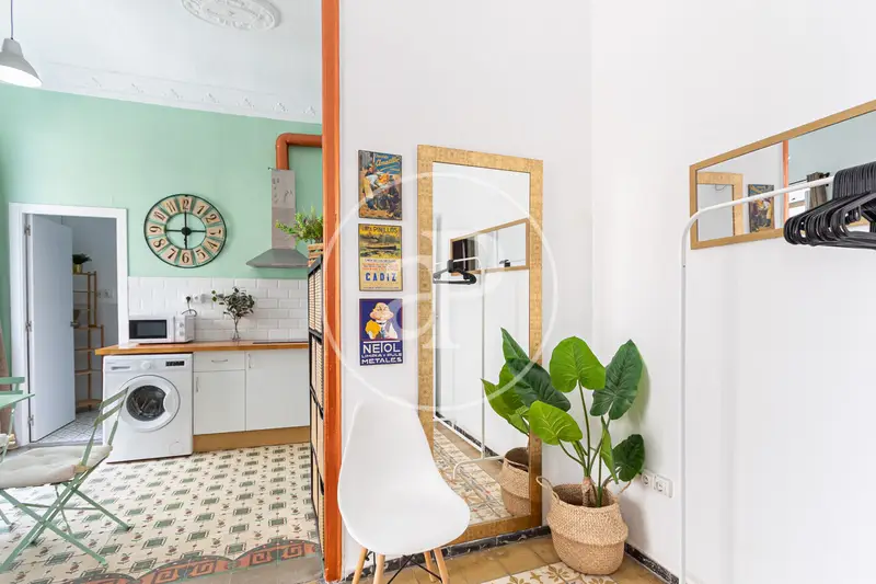 Estudio Amueblado en El Carmen Valencia