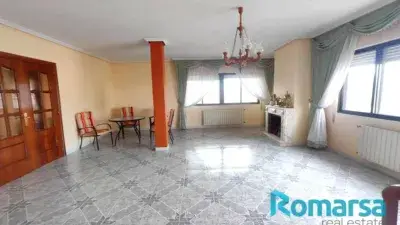 Chalet en venta 7 dormitorios 3 baños Jardin Piscina Segovia