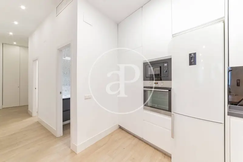 Apartamento en Alquiler Prosperidad Madrid 2 Dormitorios 2 Baños