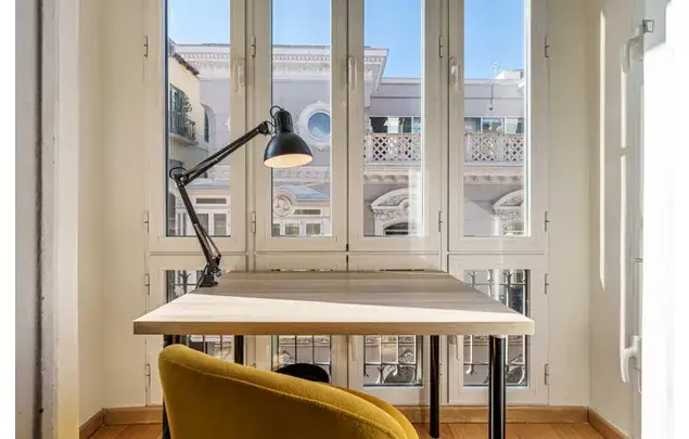 Alquiler Apartamento 20 Habitaciones Málaga