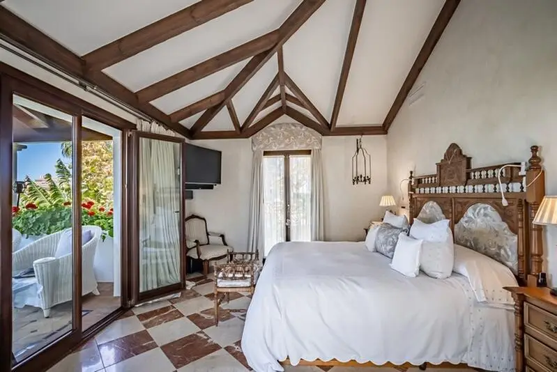 Villa de Lujo 7 Dormitorios en Bahia de Marbella