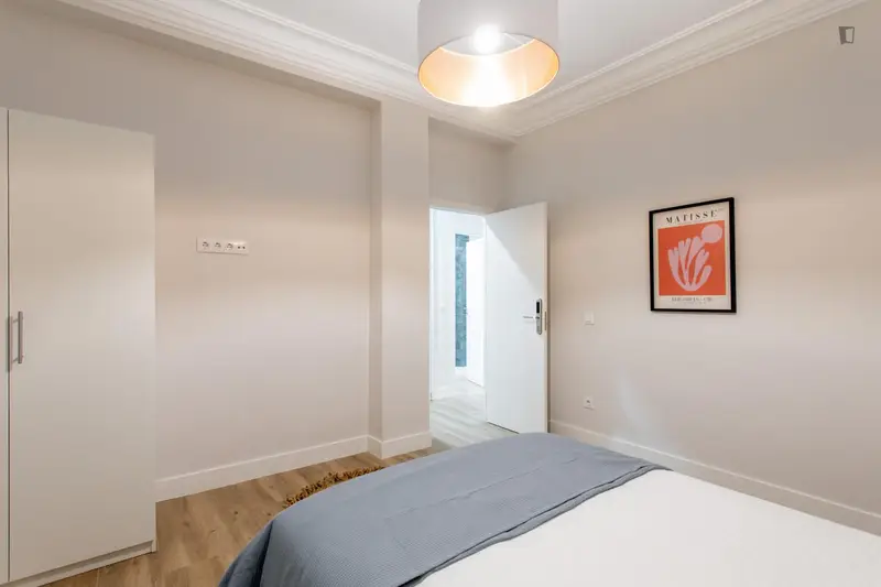 Coliving Madrid: Habitaciones Amuebladas con Servicios Incluidos