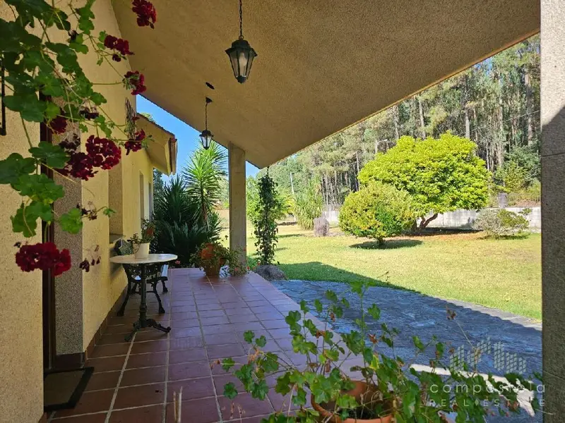 Venta Casa con garaje en Vilarpiñeiro