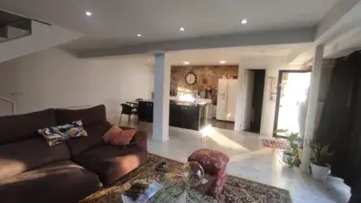 Chalet en Venta en Rubianes - Villa Reformada con Piscina