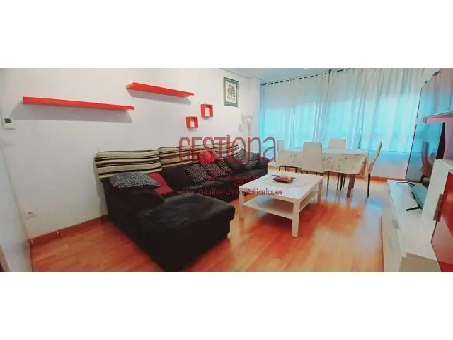 Apartamento en Treto con Garaje y Trastero Cerca de la Playa