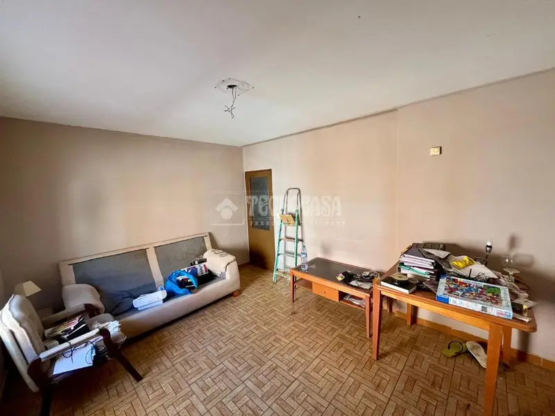 Piso en Venta Valdepe	ñas 82m2 3 Dormitorios