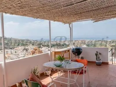 Casa con Vistas al Mar en Torrox Pueblo