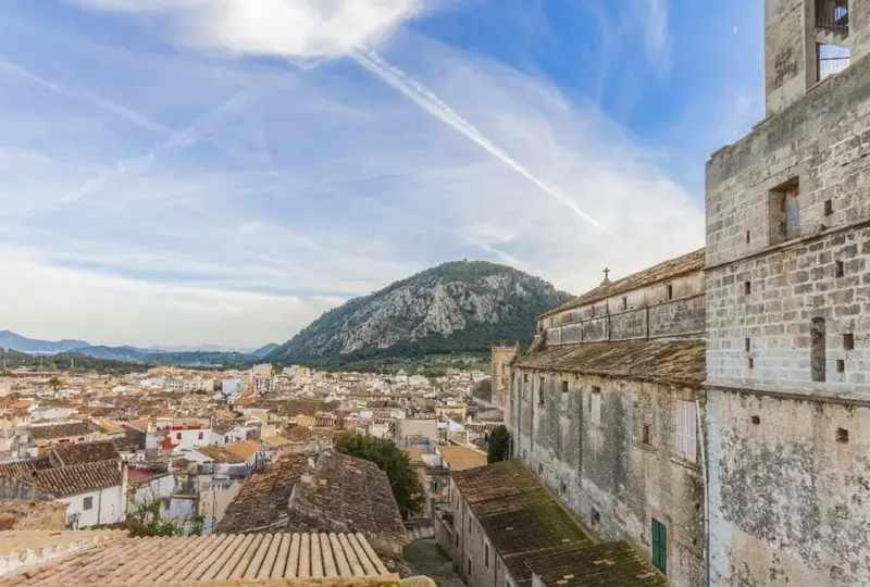 Casa en venta para reformar en Pollensa Mallorca