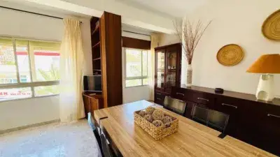 Apartamento en Los Boliches Cerca de la Playa 2 Dormitorios