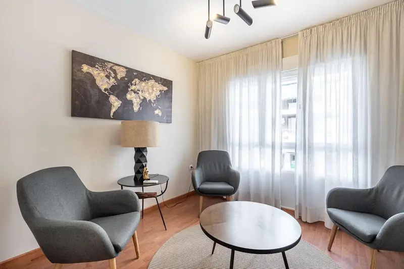 Venta Piso 17 Dormitorios Gran Capitan Centro Granada
