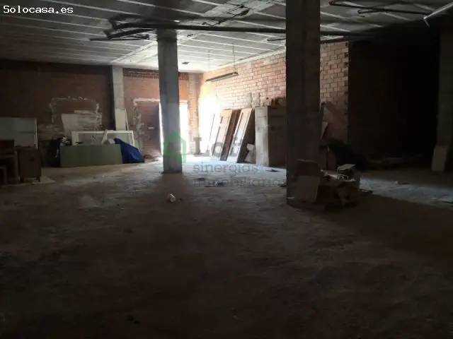 Local Comercial Ronda Sur 211m2