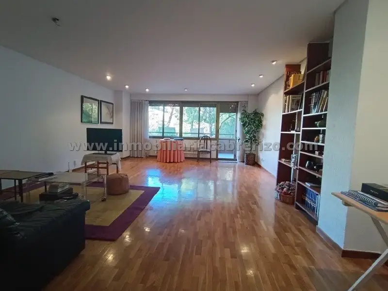 Venta Piso de Lujo en Centro Logroño 3 Dormitorios 2 Baños Garaje Trastero