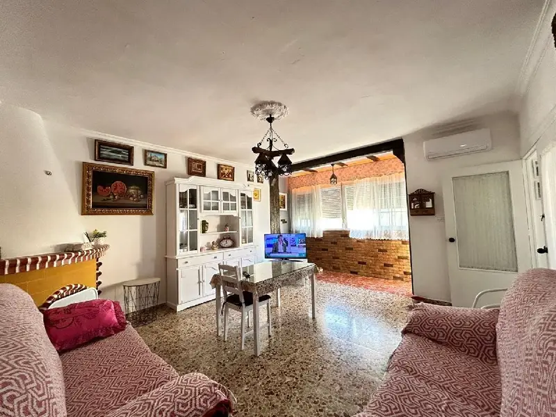 Casa con Local en Jerez de la Frontera Ideal Inversores