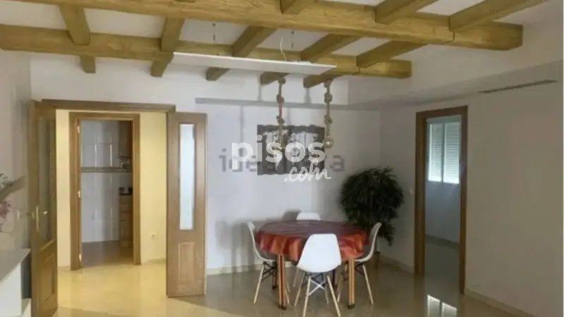Piso en venta en Catarroja zona La Florida 141m2 4 habitaciones 2 baños