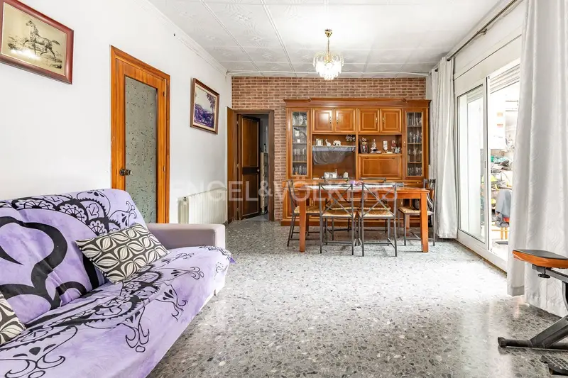 Casa en venta Cerdanyola del Valles 335m2 Ideal inversores y familias