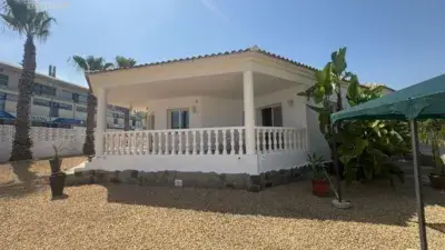 Chalet en Alfaz del Pi Centro 3 Dormitorios 2 Baños