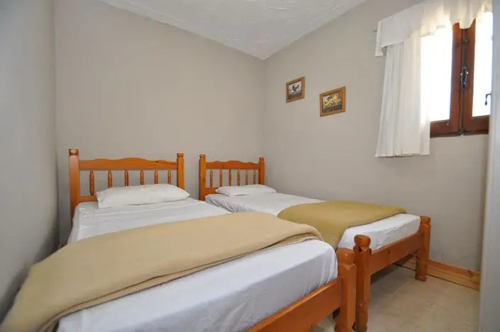 Villa de 8 Dormitorios en Venta