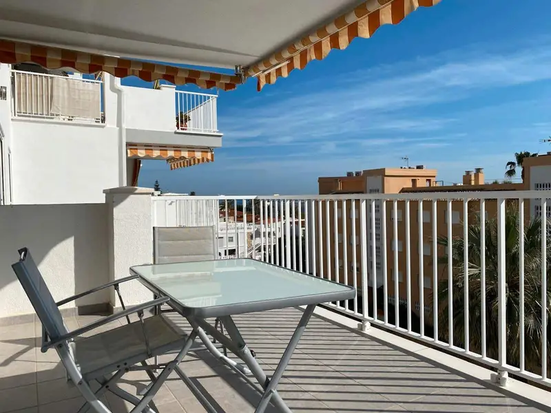 Apartamento en Piles Valencia con Vistas al Mar y Piscina
