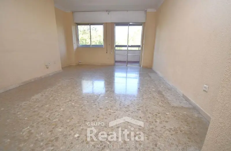 Venta Piso 4 Dormitorios Urbanizacion Las Torres Huelva