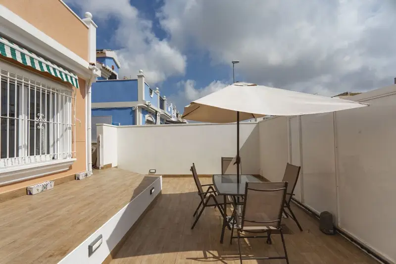 Villa Adosada en Lomas de Cabo Roig