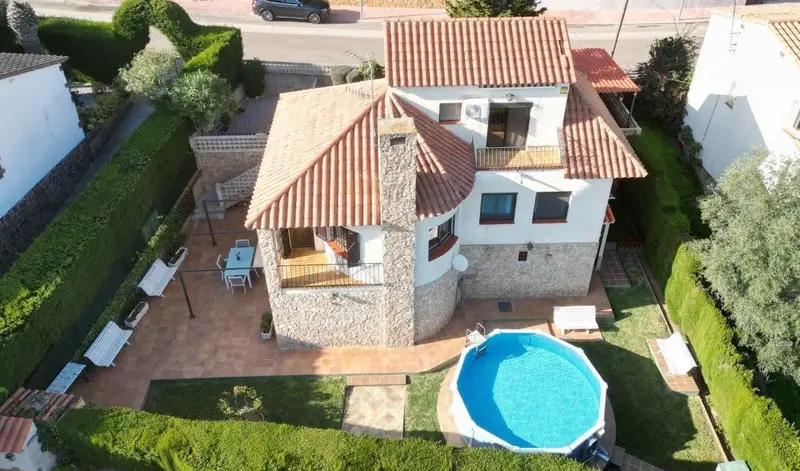Chalet en venta en Sant Antoni de Calonge con vistas panoramicas