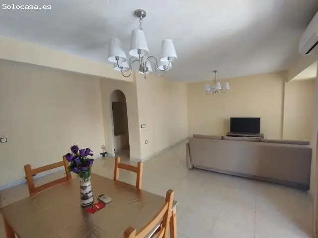 Alquiler Piso 3 Dormitorios Dobles Larga Estancia