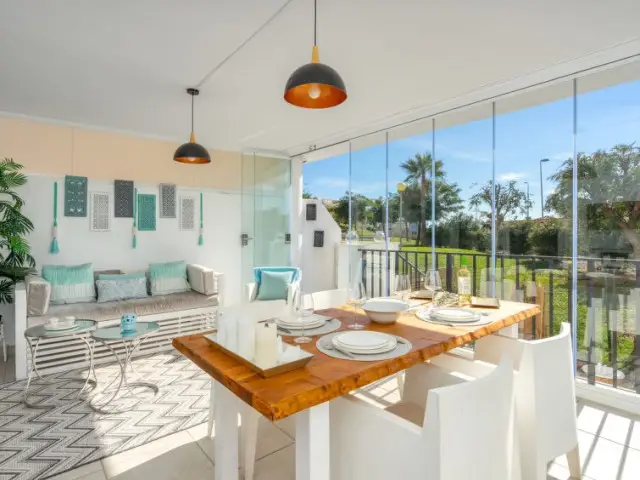 Apartamento 2 Dormitorios Casares Alquiler
