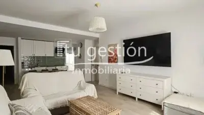 Piso Reformado en Ronda 3 Dormitorios Amueblado Licencia Turistica