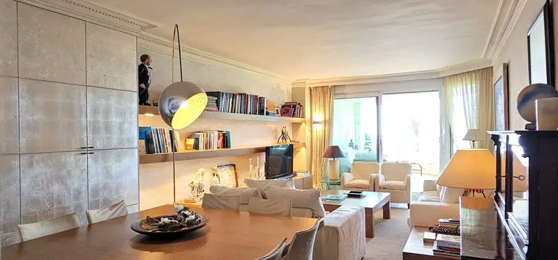 Apartamento en Milla de Oro Marbella 2 Dormitorios Lujo Playa