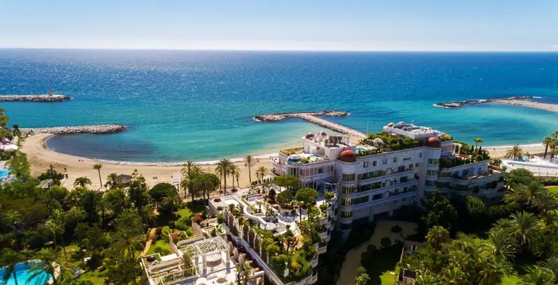 Adosado 6 Dormitorios Puerto Banus Vistas al Mar Playa Lujo