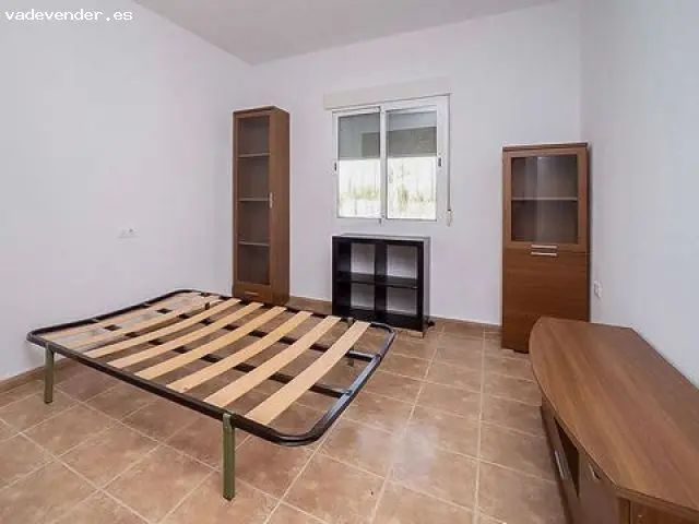 Chalet en Venta en Catral con Piscina y Jardin