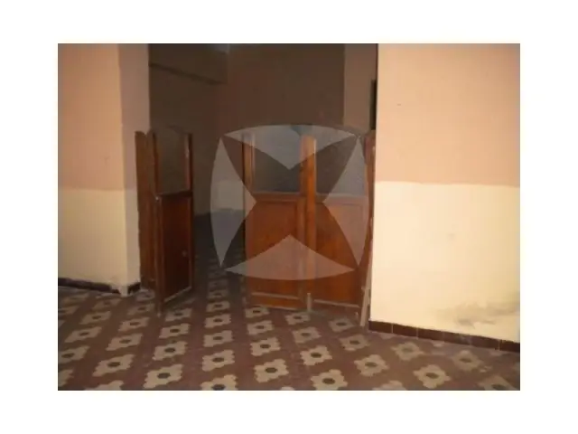 Local en Alquiler Zona Centro con Patio
