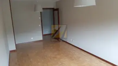 Piso en Venta en Oviedo La Florida-Las Campas