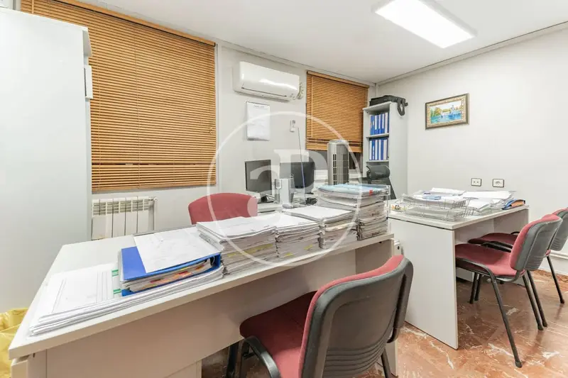Chalet en venta en Canillas Madrid 8 habitaciones 284m2