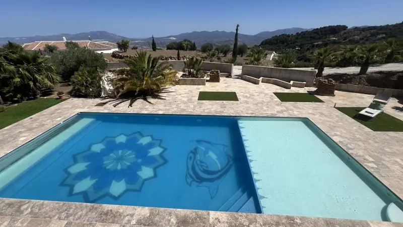 Casa rurales de 3 Dormitorios en venta Casarabonela, España