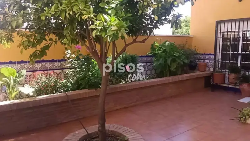 Casa Adosada en Gerena 5 Dormitorios 3 Baños Ideal Familias