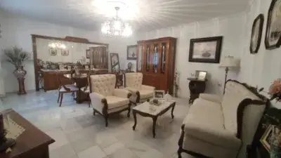 Chalet en venta en Las Cabezas de San Juan