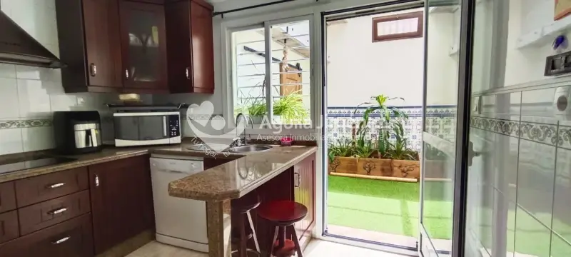Casa adosada en venta en Oromana