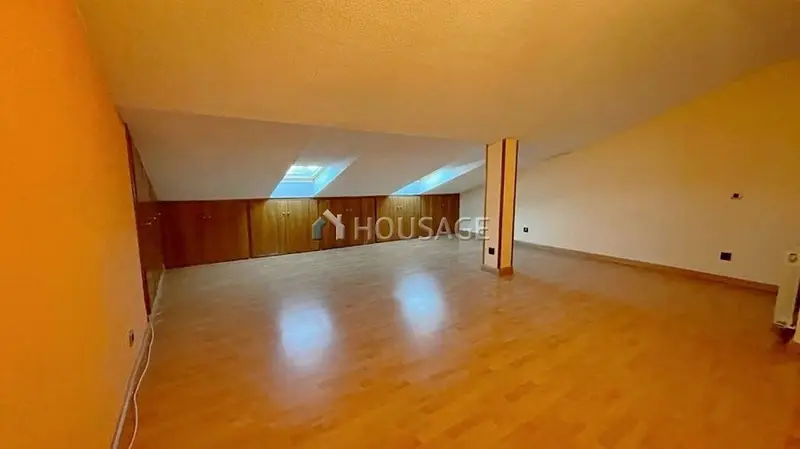 Duplex Reformado en Collado Villalba con Garaje y Piscina