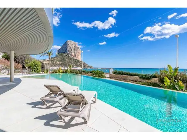 Apartamentos de Lujo en Calpe con Vistas al Mar