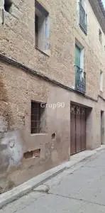 Casa de Pueblo a Reformar en Massalcoreig 742m²